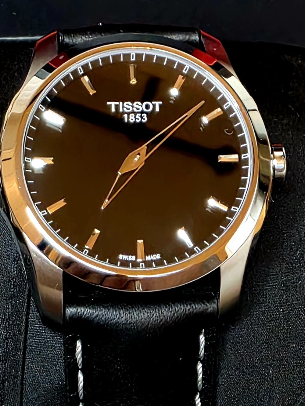 TissotCouturier Quartz Black Dial Men's Watch